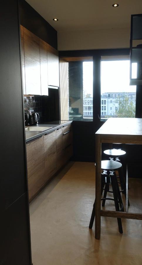 3 Room Luxury Design Apartment With Airconditioning, Close To Gent St-Pieters Station Exterior photo